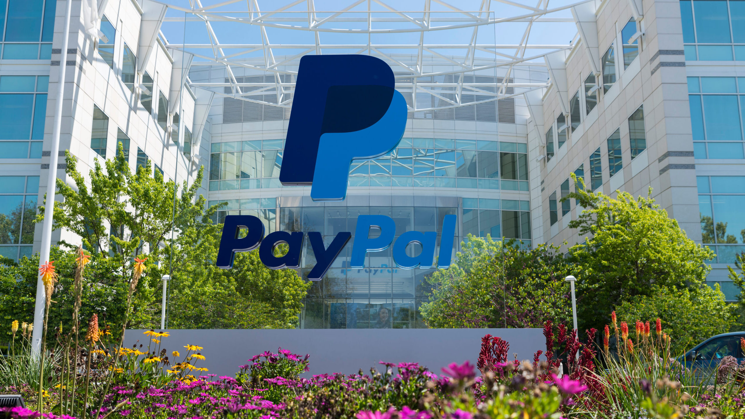 PayPal goes Galactic | TransferWise becomes Wise | FinTech firm Klarna is raising $1 billion at a $31 billion valuation